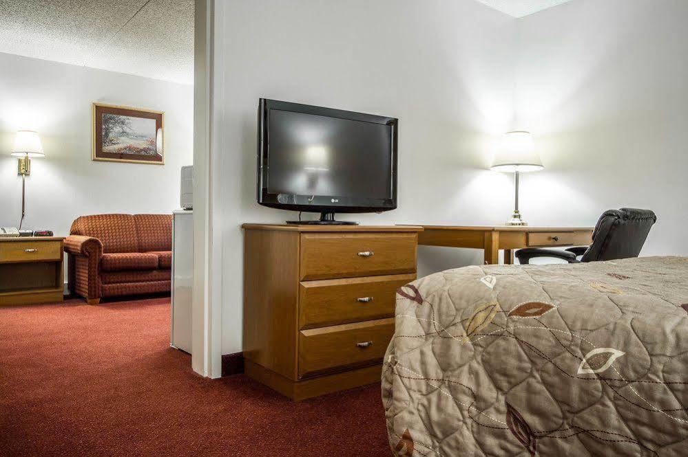 Rodeway Inn Willington North Экстерьер фото
